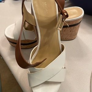 Michael Kors strapped sandals size 8.5